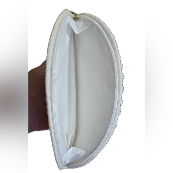 Cowrie Shell Woven Rainbow Zig Zag Bali inspired Clutch - Picture 3 of 5